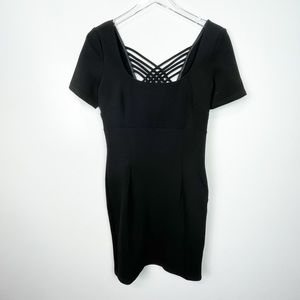 Forever 21 Black Short Sleeve Body Con, Size M NWT